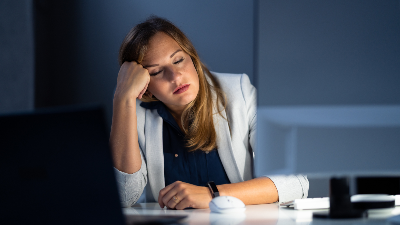 Simptomas, kurį visi painioja su nuovargiu: kaip viena rytinė procedūra sutvarkė mano energijos lygius